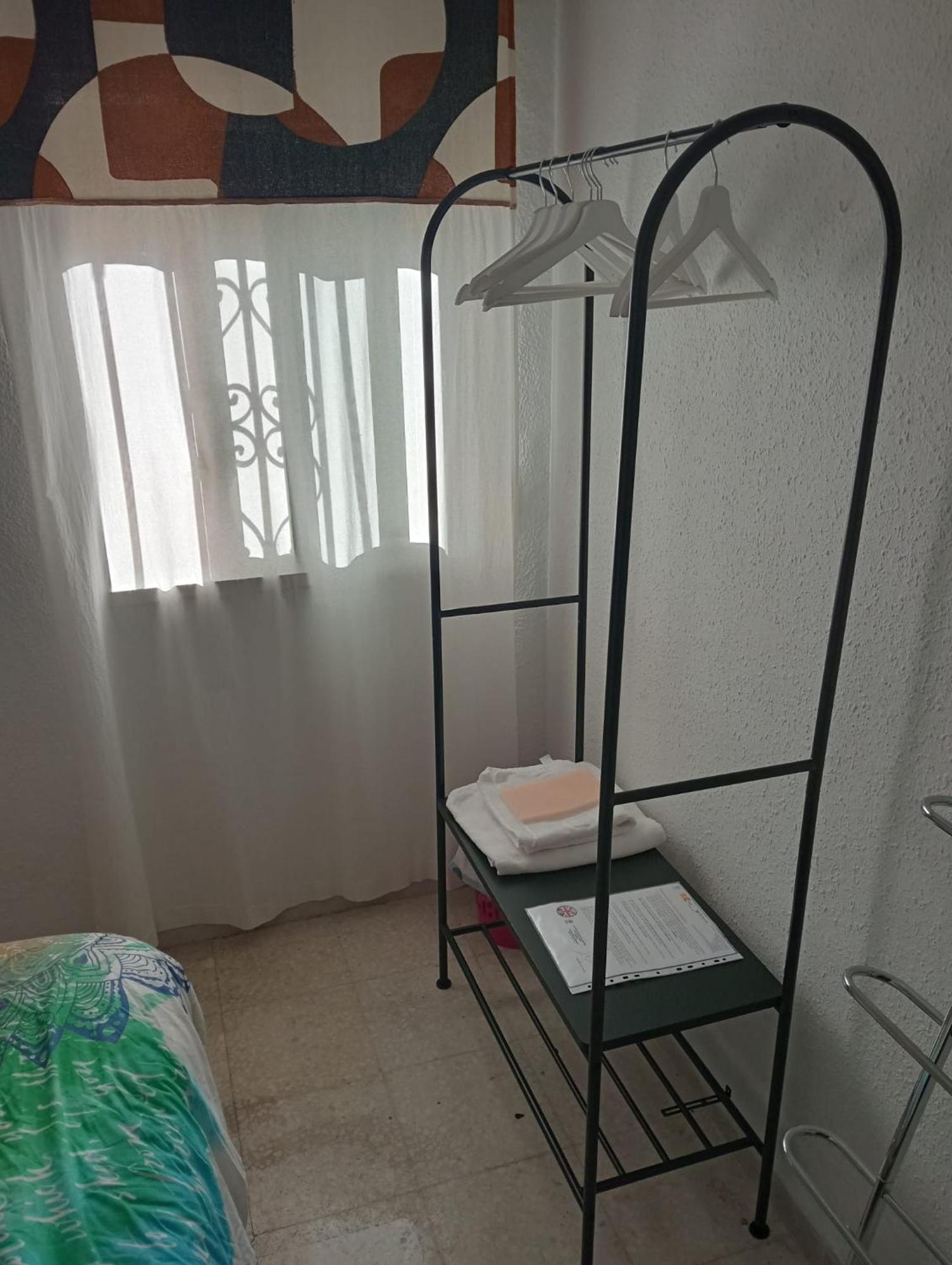 Habitacion Piso Particular En Castilleja De La Cuesta Exteriör bild